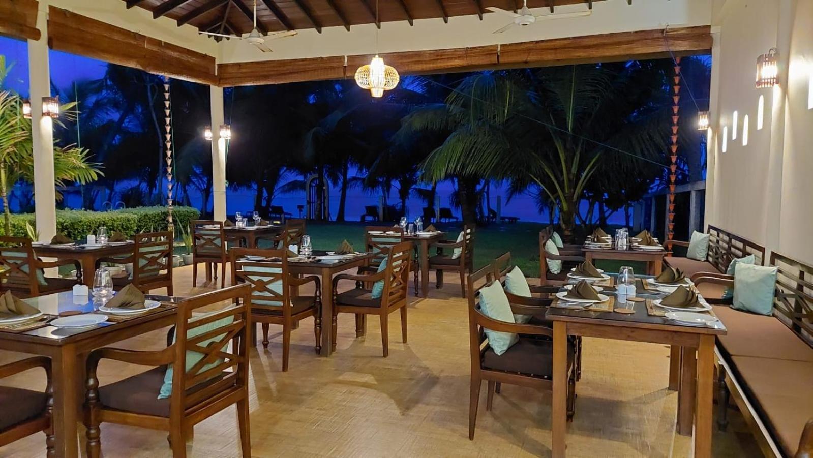 Lanka Beach Boutique Bungalows & Grand Villa Tangalle Exterior foto